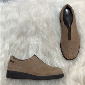 Mephisto Tan Suede Slip On Walking Shoes Sz 6.5